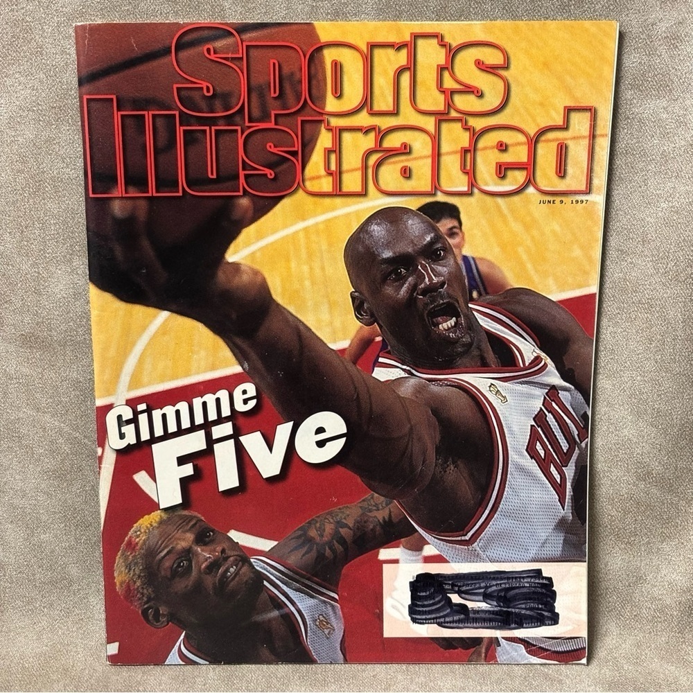 MICHAEL JORDAN SPORTS ILLUSTRATED SI GIMME FIVE June 9, 1997 Chicago Bulls